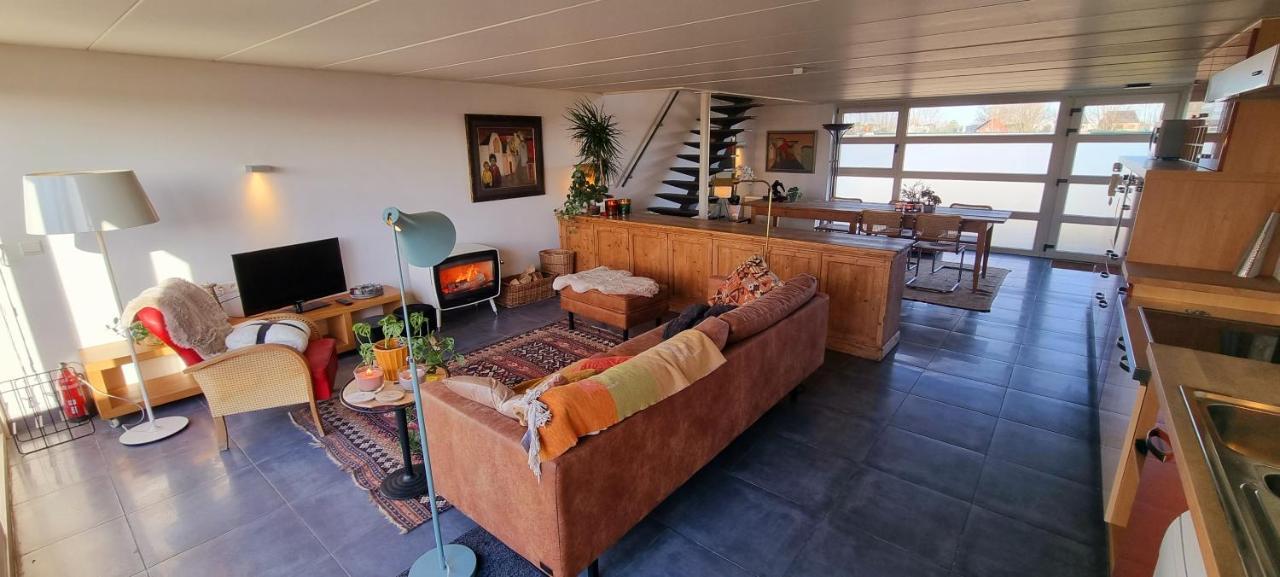 Cozy House At The Lake Назарет Екстериор снимка